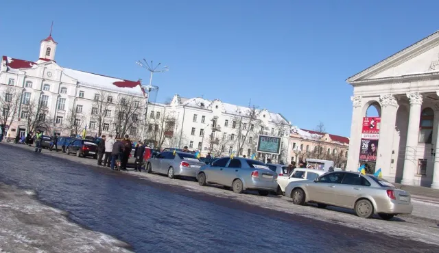 Автопробіг зробив пробіг і вручив резолюцію — фото 1