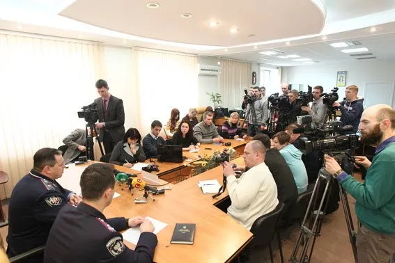 Міліція затримали групу молодиків, які протягом кількох тижнів скоїли два вбивства та ряд інших злочинів на території міста — фото 2