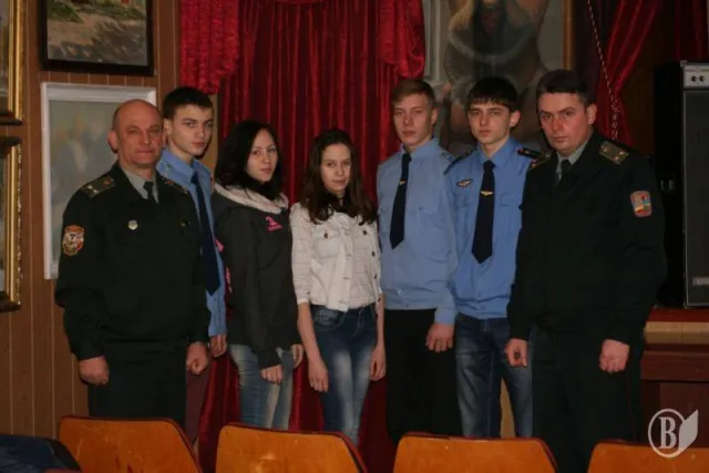В Чернігівському гарнізоні проведяться заходи з військово-патріотичного виховання молоді (Фоторепортаж) — фото 3