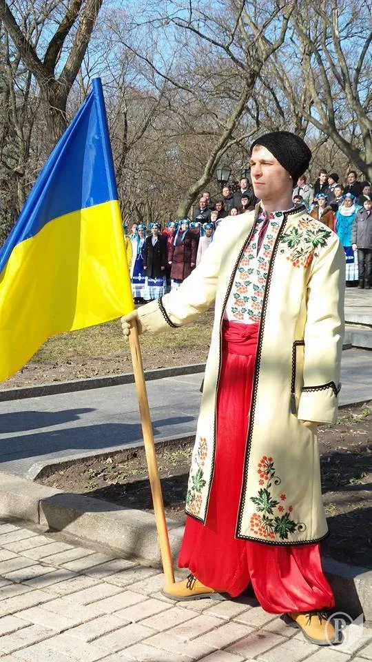 У Чернігові вшанували Кобзаря (Фоторепортаж) + (Відео) — фото 5