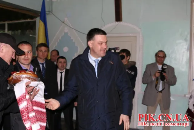 В Чернігові відбулася зустріч з Олегом Тягнибоком (Фоторепортаж) + (Відео) — фото 4