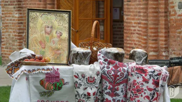 У Чернігові відбулося святкування Обливального понеділка (Фоторепортаж) — фото 2