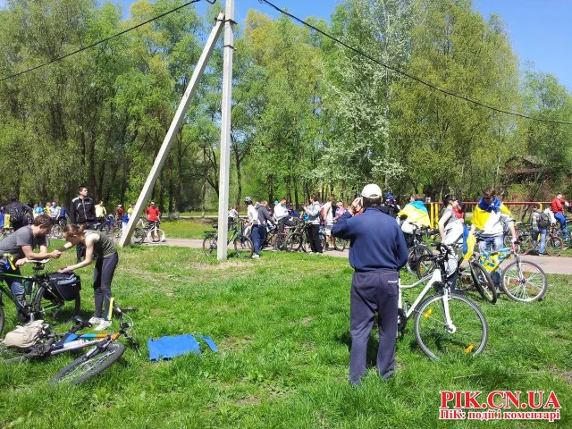 У Чернігові відбувся патріотичний велопробіг (Фоторепортаж) + (Відео) — фото 5