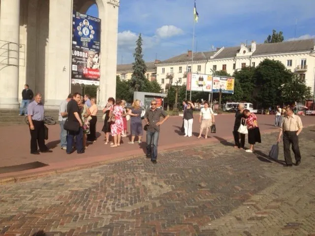 На Красній площі пройшов мітинг під назвою «Разом завадимо недостойним людям прийти до влади!» (Фоторепортаж) — фото 1