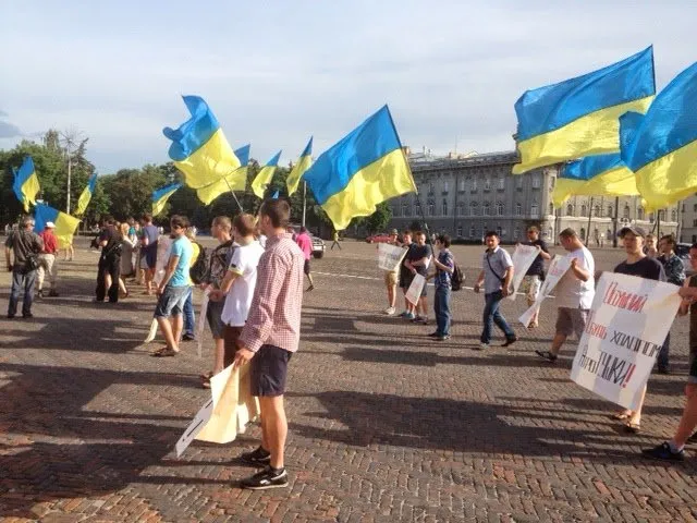 На Красній площі пройшов мітинг під назвою «Разом завадимо недостойним людям прийти до влади!» (Фоторепортаж) — фото 2