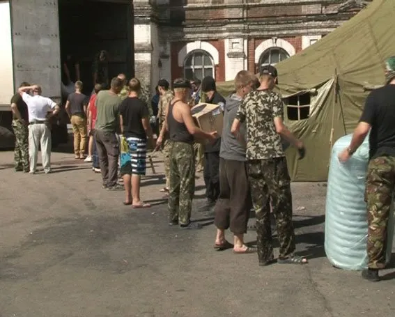Чернігівці підтримують земляків у зоні АТО (Фото) — фото 3