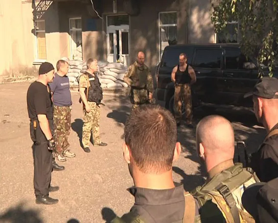 Третя ротація чернігівських міліціонерів виїхала в зону АТО (Фото) — фото 1