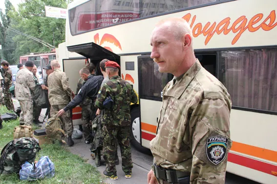 Спецбатальйон «Чернігів» повернувся із зони АТО (Фото) — фото 4