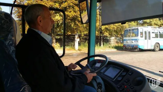 Найближчим часом вулицями обласного центру будуть «бігати» новенькі «рогатики» (Фото) + (Відео) — фото 2