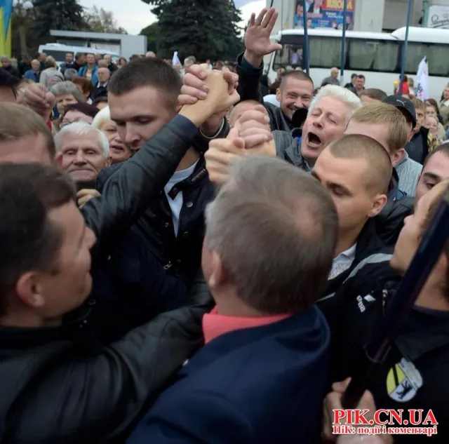 «У Москві жаби квакали, коли у Чернігові вже храми будували!», - звернувся Ляшко до чернігівців (Фото) — фото 3