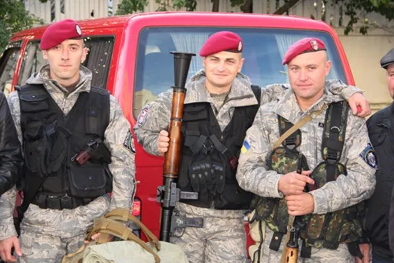 На Донбас вирушили міліціонери Чернігівської області (Фото) — фото 2