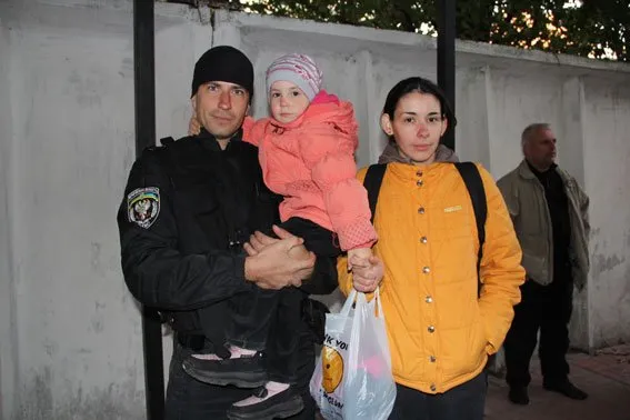 На Донбас вирушили міліціонери Чернігівської області (Фото) — фото 3