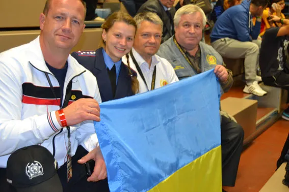 Чернігівські спортсмени в погонах їздили підкоряти Європу (Фото) — фото 2