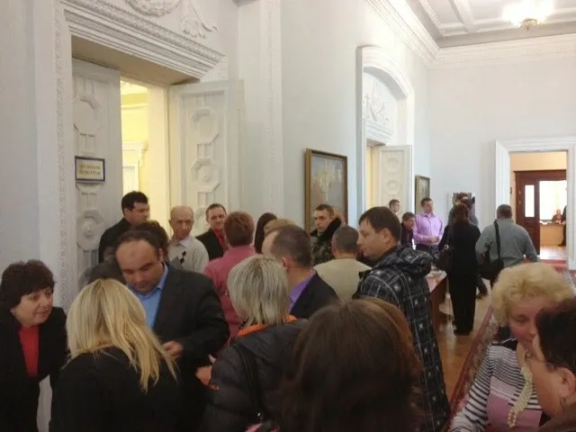 Учасники АТО змусили Соколова зняти скандальні земельні питання з розгляду на сесії міськради (Фото) — фото 1