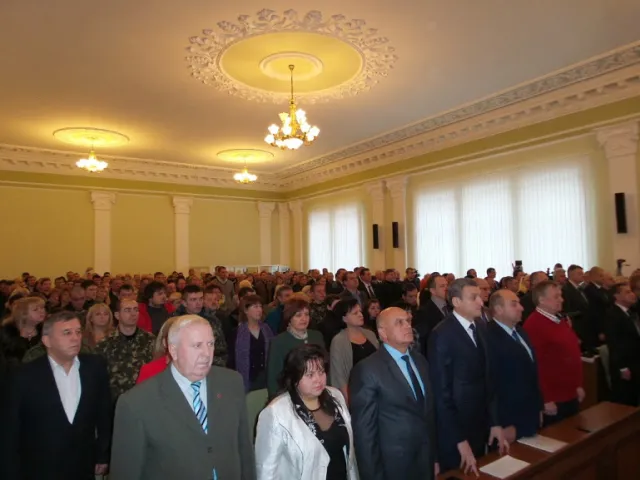 Учасники АТО змусили Соколова зняти скандальні земельні питання з розгляду на сесії міськради (Фото) — фото 3