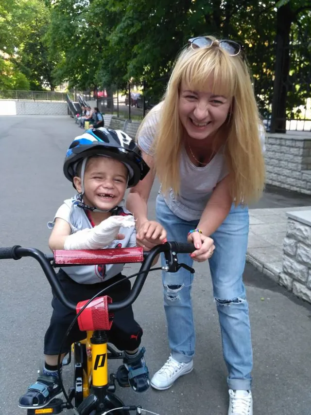 Мої рідні кати. На Чернігівщині мати знущалася над своїм сином — фото 1